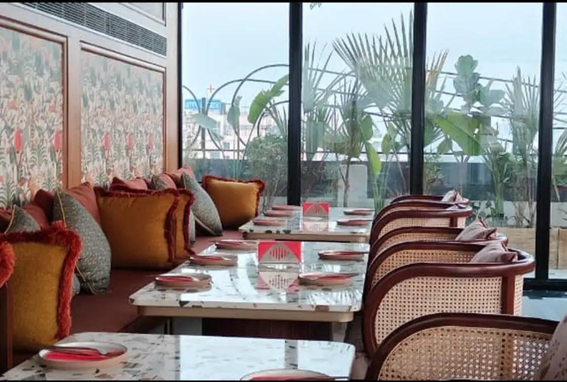 Molecule indoor lounge banquette seating, Meerut
